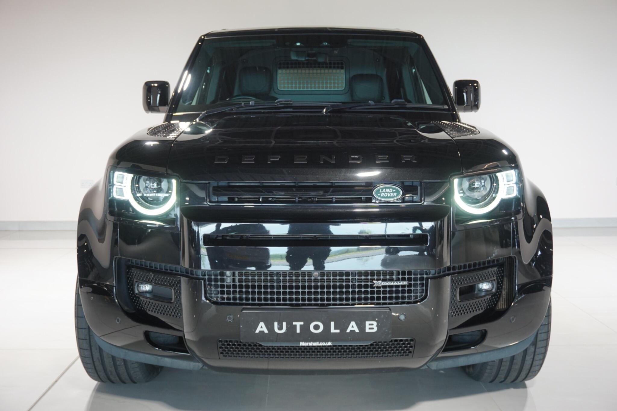 Land Rover Defender 110 3.0 D300 MHEV X-Dynamic HSE Hard Top SUV 5dr Diesel Auto 4WD MWB Euro 6 (s/s) (300 ps)
